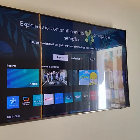 ゲストハウス Two Charming House