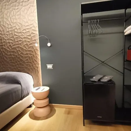 Two Charming House * カリアリ