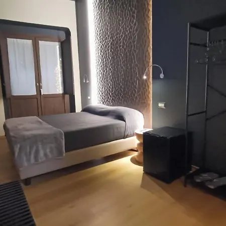 Two Charming House Guest house *